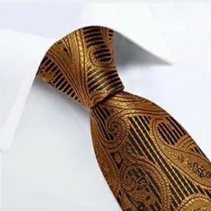 KAIN PAISLEY TIE SQUARE CUFF SET